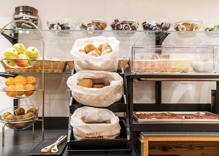 オリンピア ホテル 3*