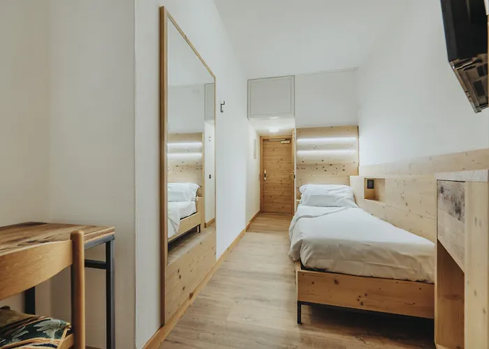 オリンピア 3* コルティーナ・ダンペッツォ