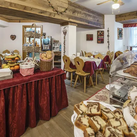 Olimpia Κορτίνα Ντ' Αμπέτσο