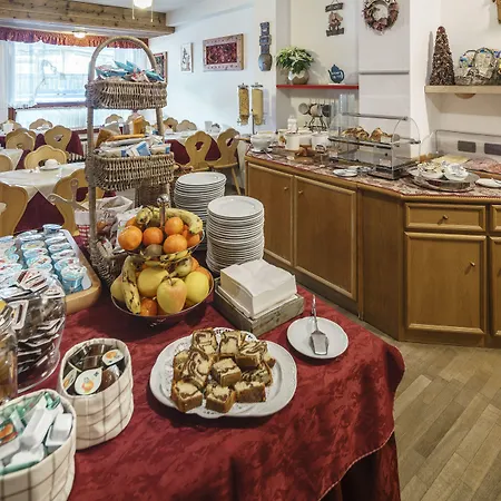 奥林匹亚酒店 3*